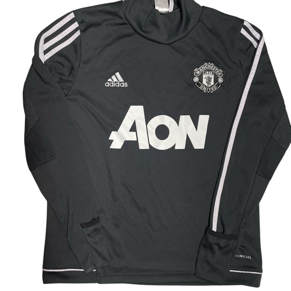 Man Utd Uniform Kit Size Small Mock Neck Long Sleeve Pull On Size Small - Picture 6 of 13